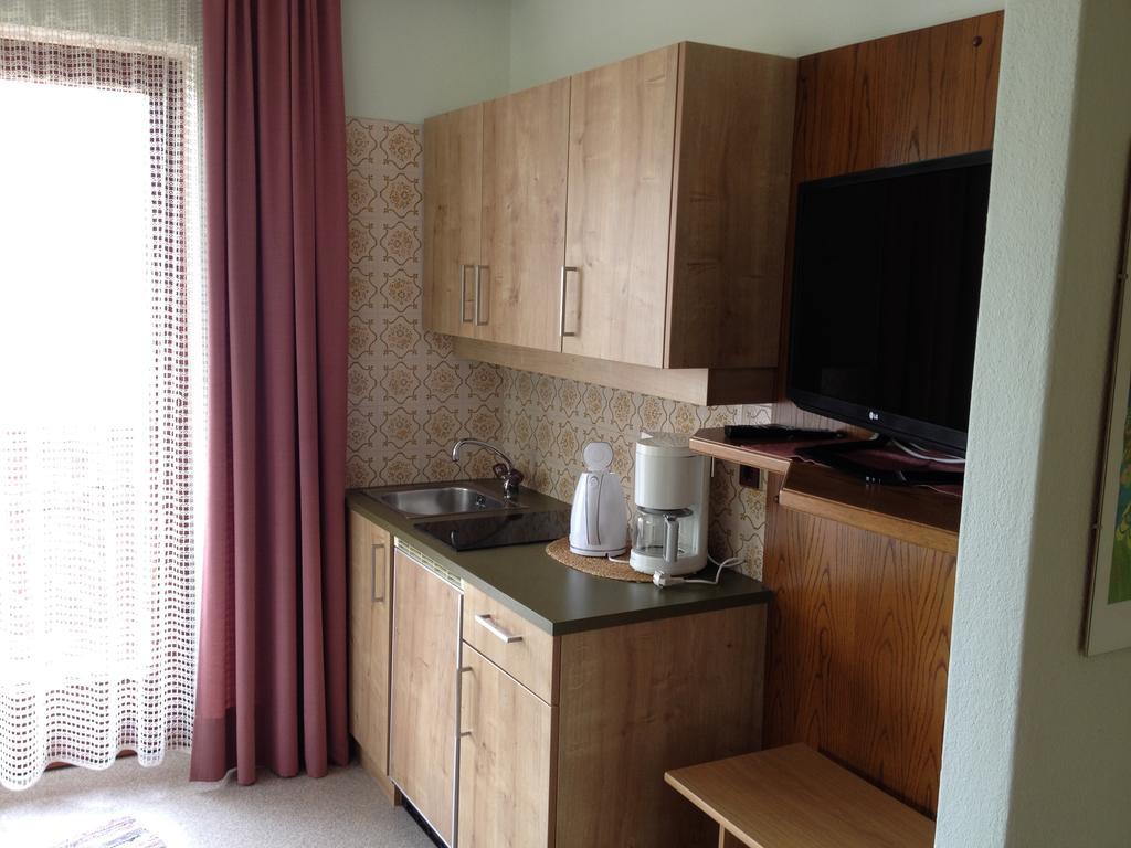 Pension Seerose Drobollach am Faakersee Chambre photo